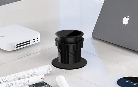 Înălțimea prizei desktop este adecvată